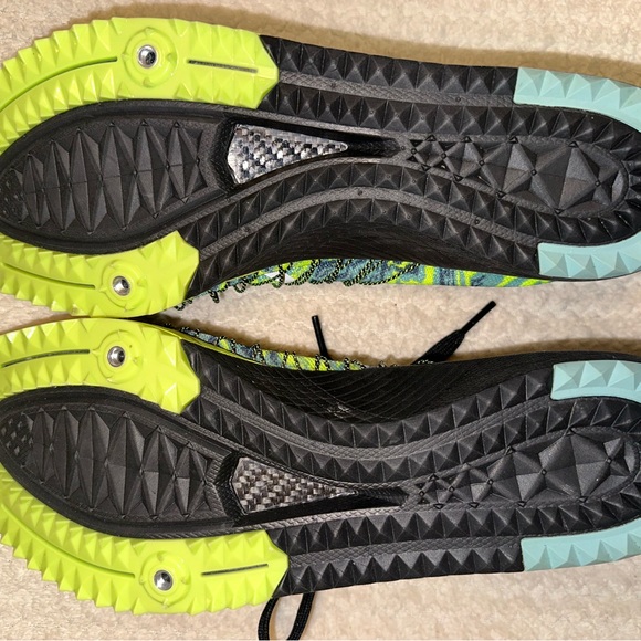 Nike Zoom Victory 3 XC Spikes (Carbon Plated) - Picture 2 of 3
